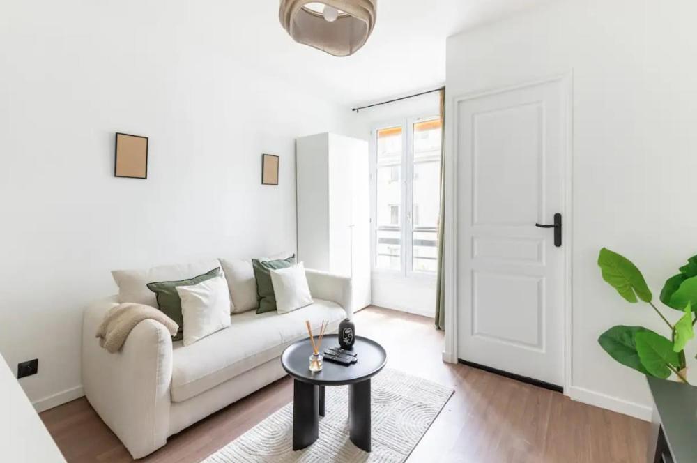 Vignoles Nation Charming Cosy Apartment Paris